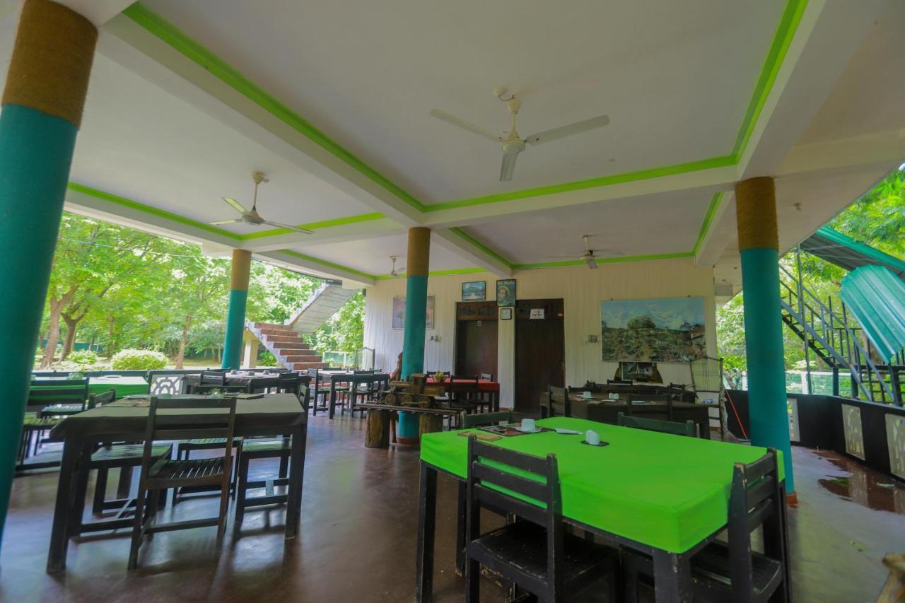 The Green Heaven Resort 锡吉里亚 外观 照片