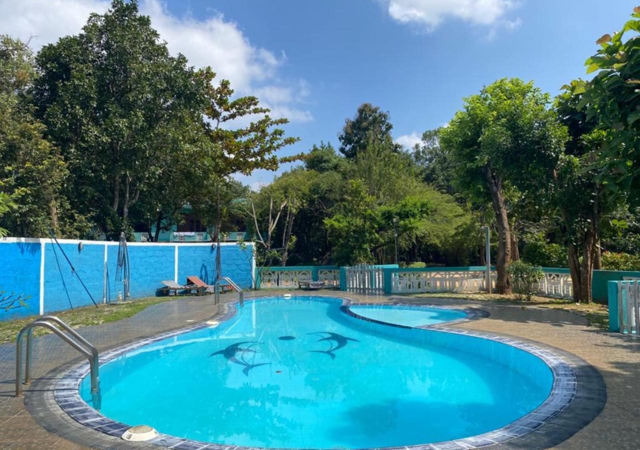 The Green Heaven Resort 锡吉里亚 外观 照片